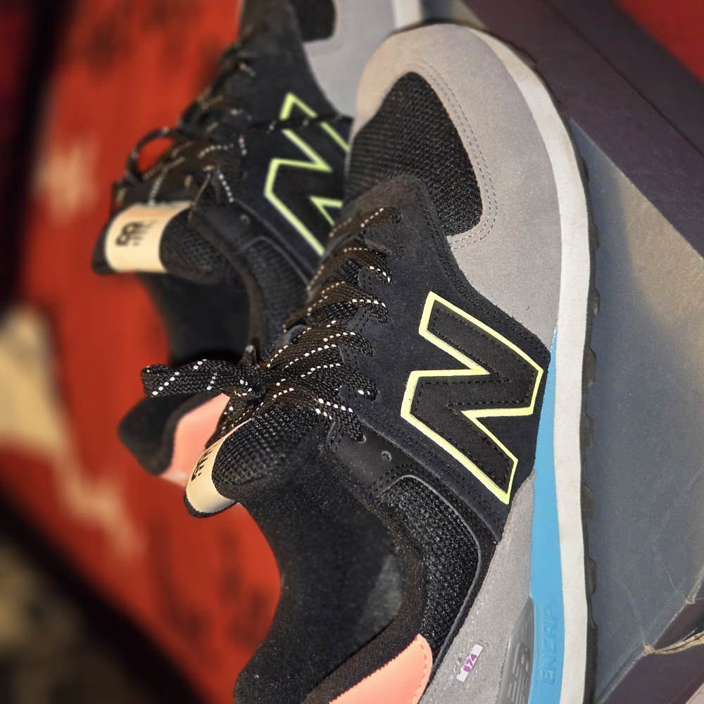 New Balance Black and Grey Sneakers